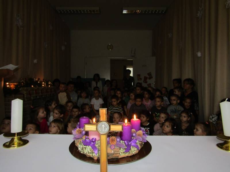 advent_óvodai (2).jpg